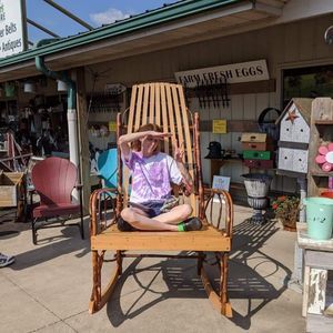 Meet your Posher, Angela